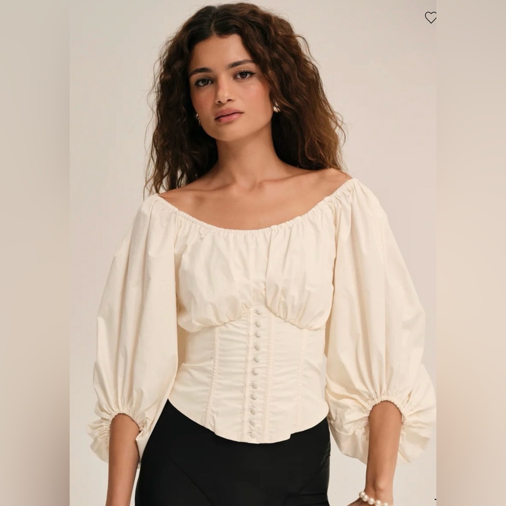 NWT For Love And Lemons Marion Cream Off-Shoulder Blouse size M
